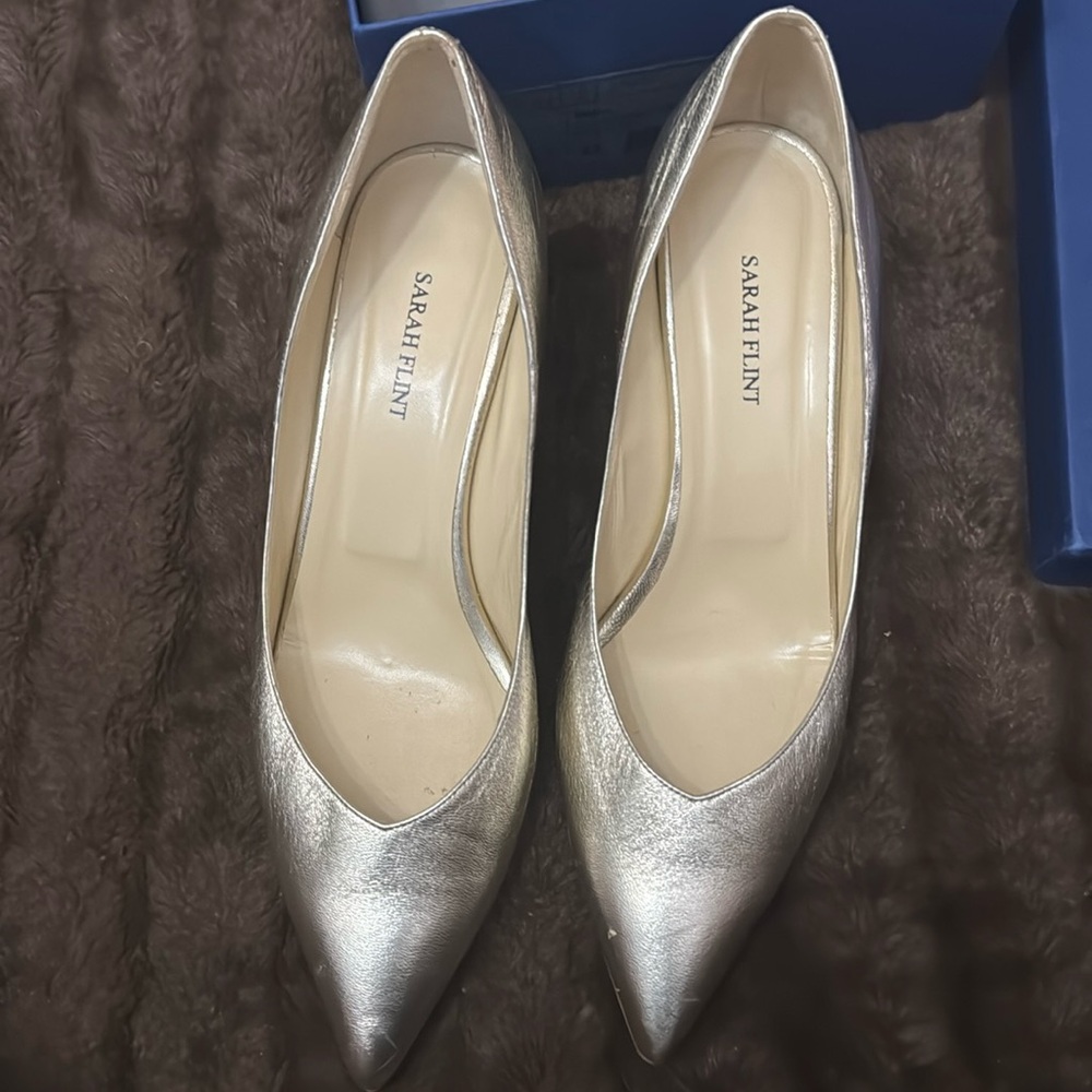 Sarah Flint Perfect Emma. Gold Nappa. Size 42